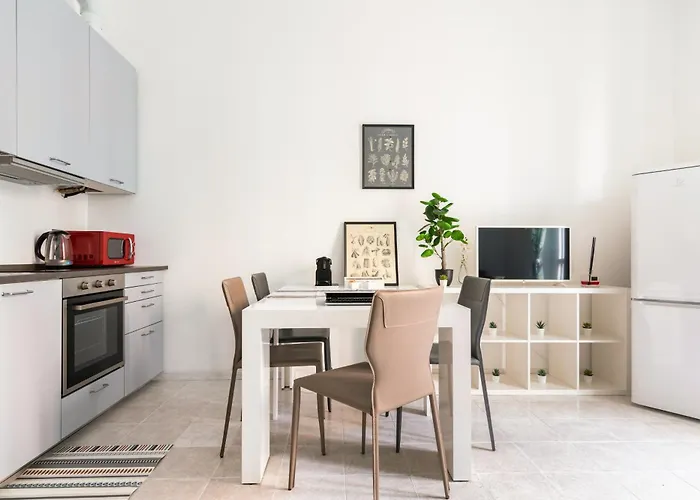 La casa sull’albero city life